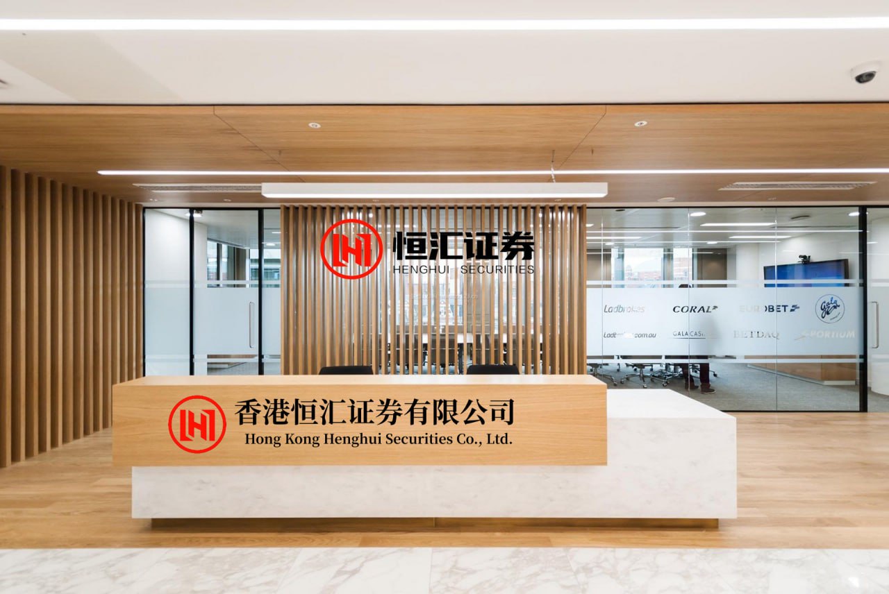 蚂蚁配资 中俄团队携手，国内首部肢体偶剧五一亮相上海